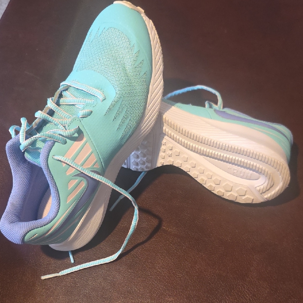 Nike Kids Sneakers Teal, Lavender, White